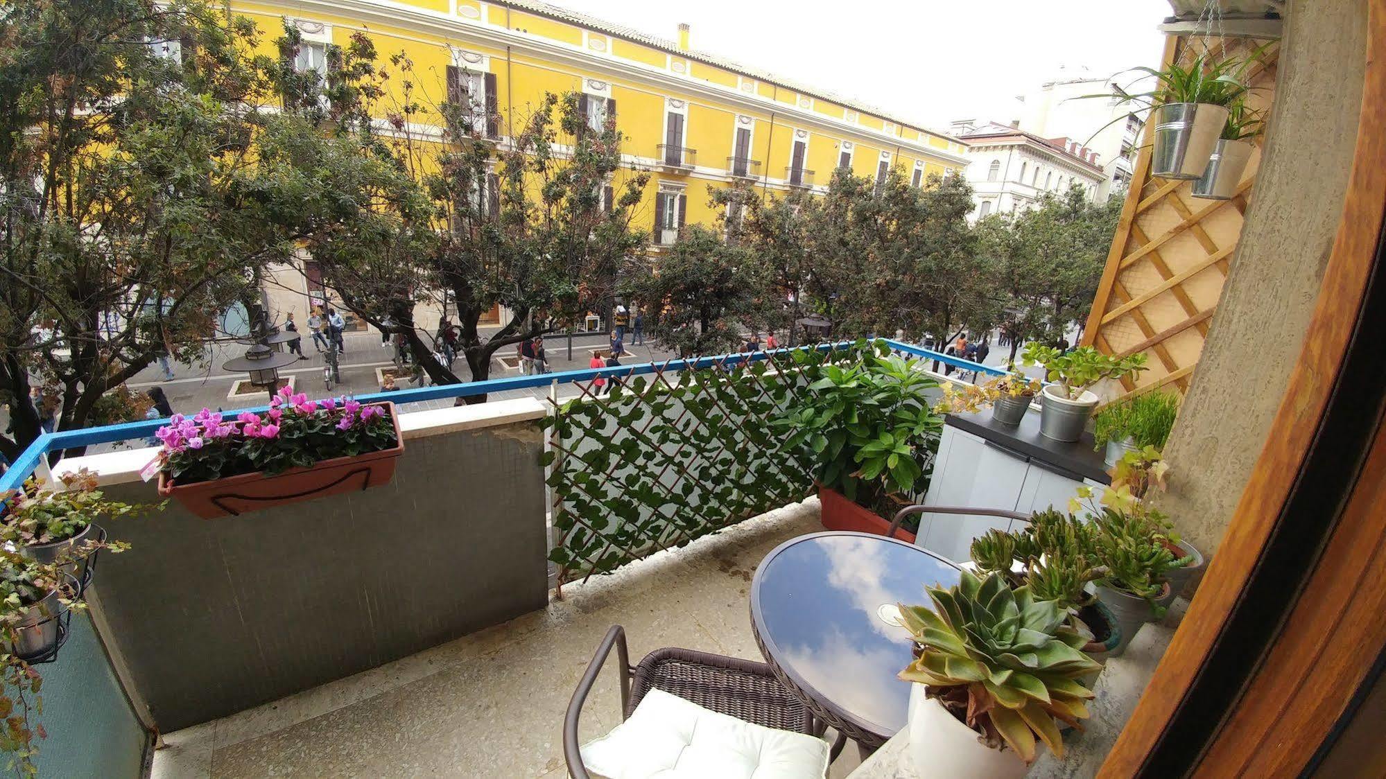 פסקרה Domus Corso Umberto 18 B&B מראה חיצוני תמונה